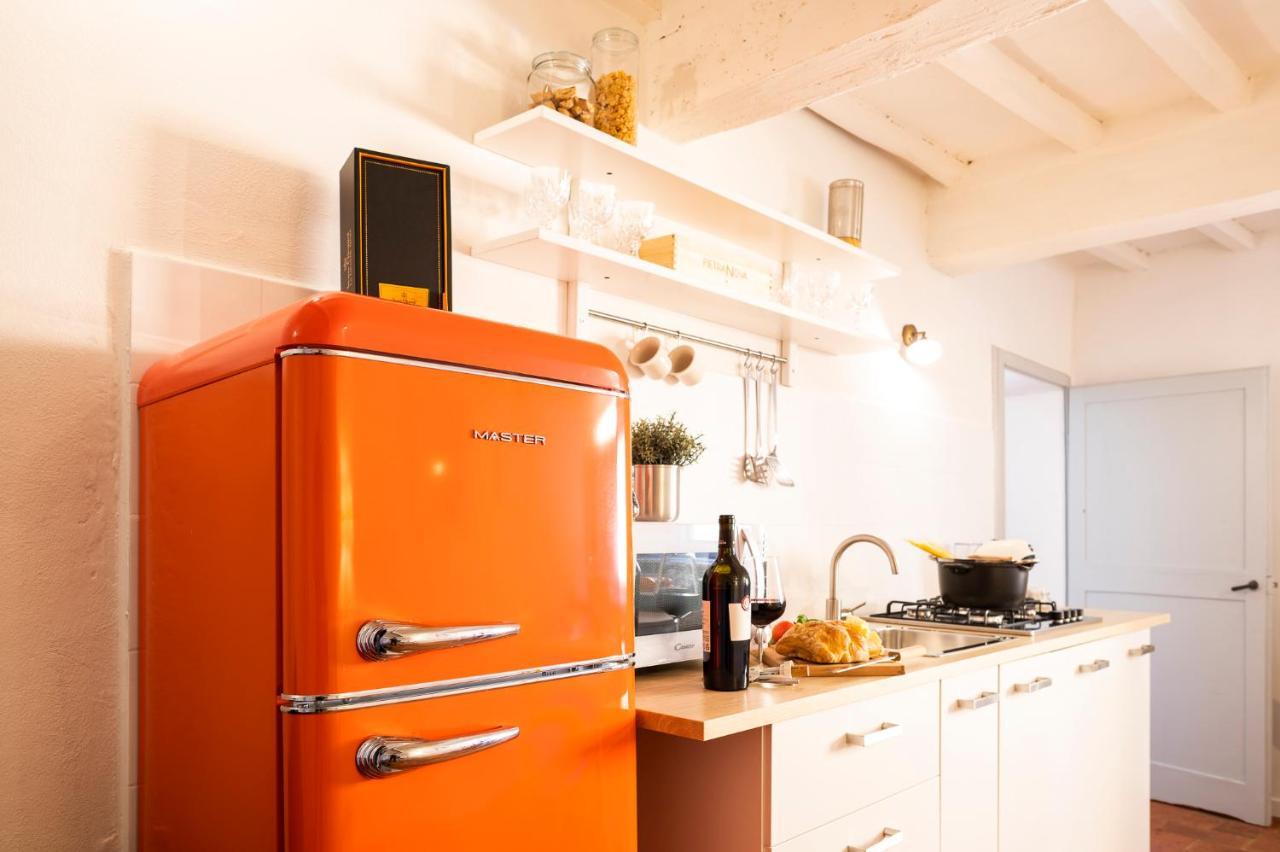 Orange Tuscany Flat San Miniato Exterior photo